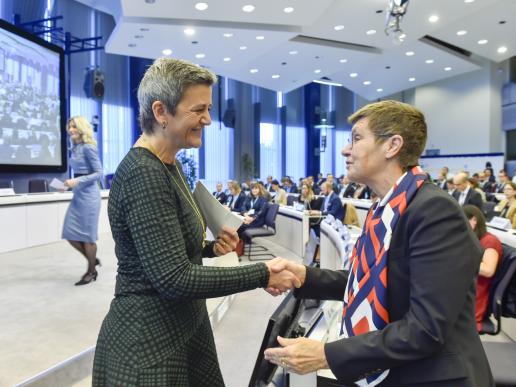 Elke König and Magrethe Vestager